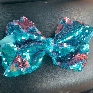 JoJo siwa hair bow